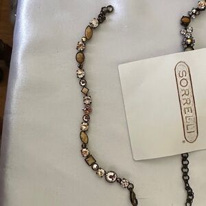 Sorrelli Elegant Gold and Pink Crystal Bracelet